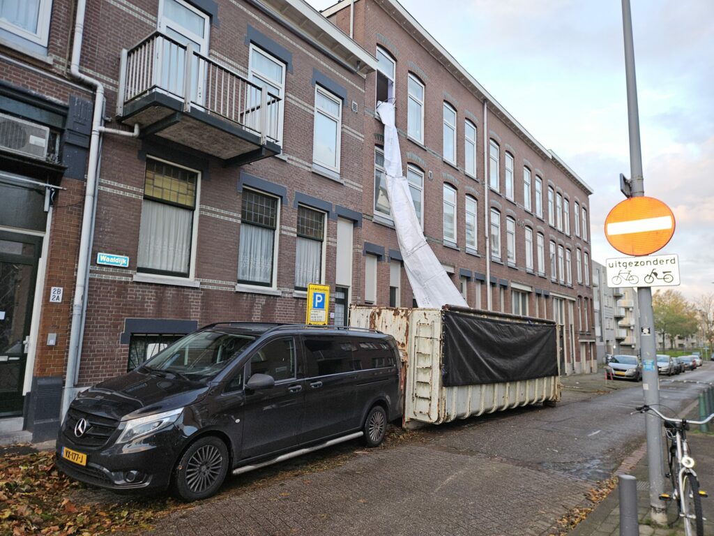 Leeghalen huurhuis