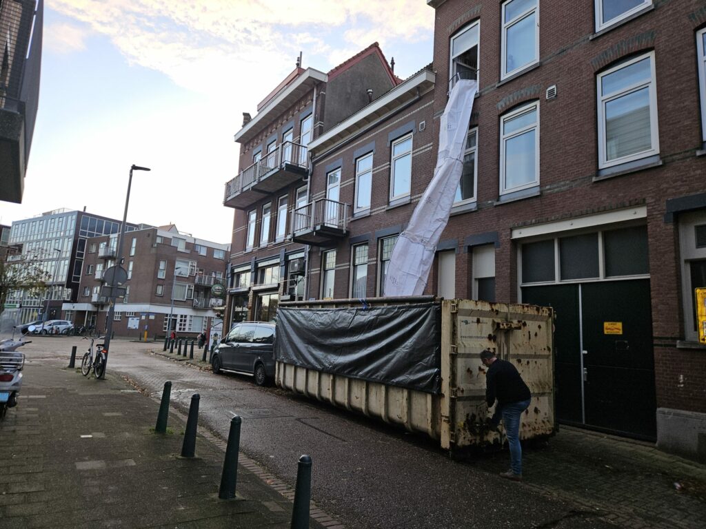 Bovenverdieping van een woning ontruimen in Nijmegen